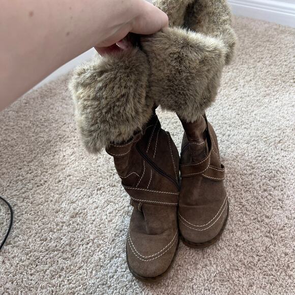Don Diego Suede Faux Fur Buckle Wedge Snow Winter Boots size 8.5 / 39 Tan - Picture 5 of 14